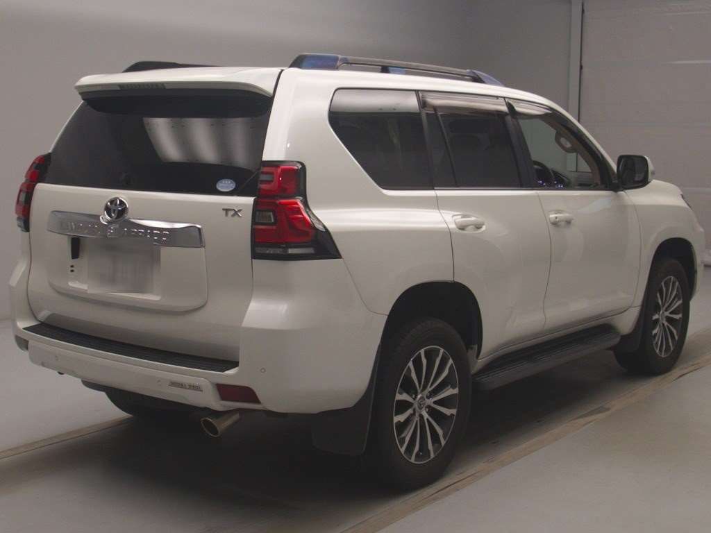 2020 Toyota Land Cruiser Prado TX L Package 4WD auction photo 2