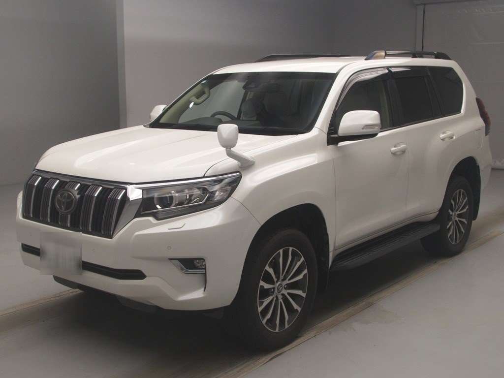 2020 Toyota Land Cruiser Prado TX L Package 4WD Japan auction vehicle