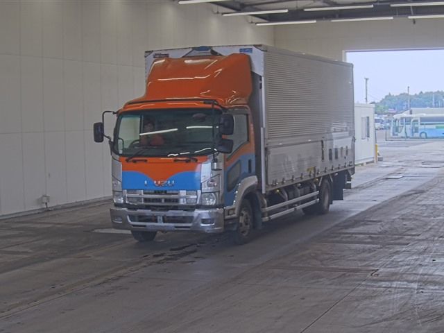 2008 Isuzu Forward アルミウイング PG Japan auction vehicle