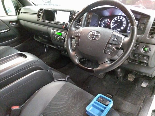 2026 Toyota Hiace L Super GL Dark 2 4WD auction photo 3