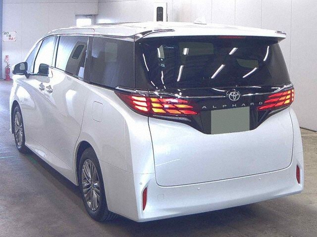 2025 Toyota Alphard Z auction photo 2
