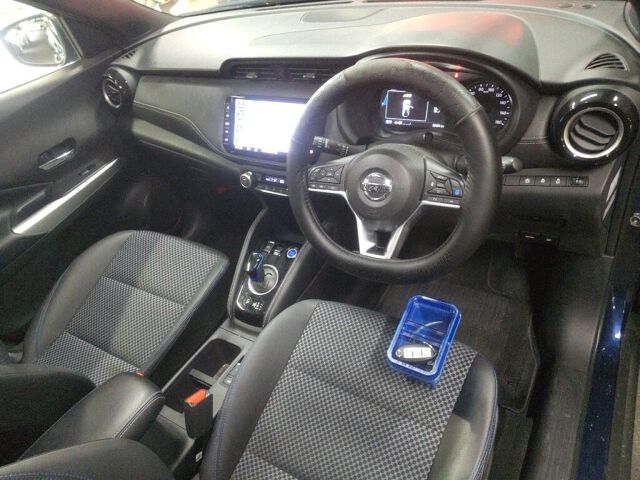 2021 Nissan Kicks X auction photo 3
