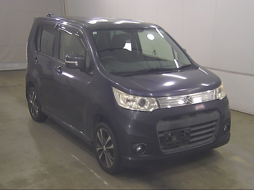 Japan Auction Vehicles 7 2013 Suzuki Wagon R スティングレーT auction photo