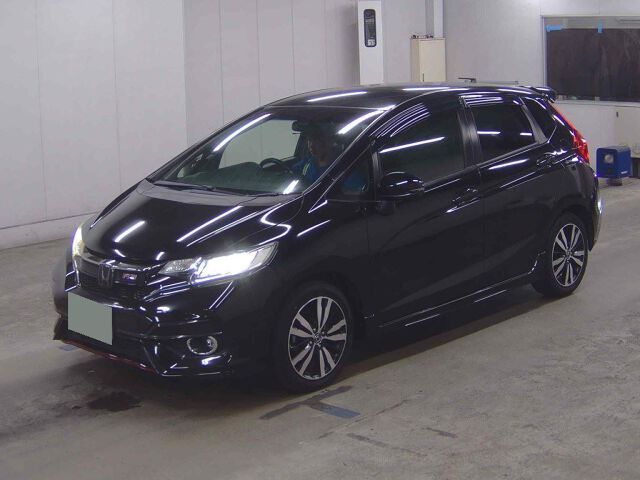2017 Honda Fit RSホンダセンシングL auction photo 4