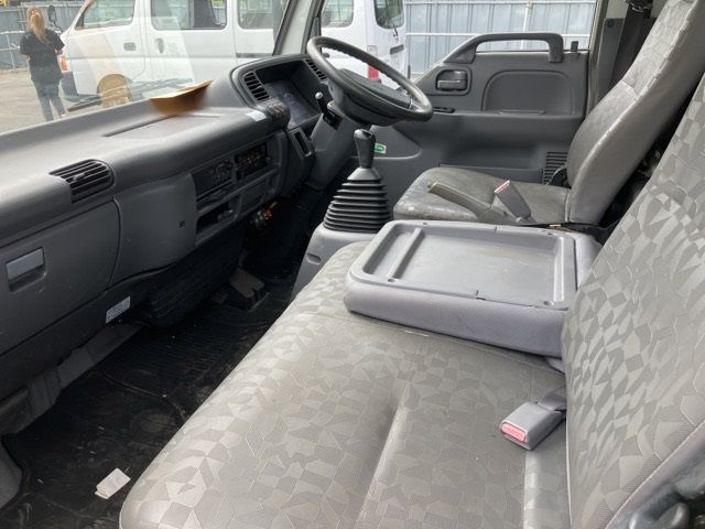 2005 Isuzu Elf アルミウイング auction photo 5