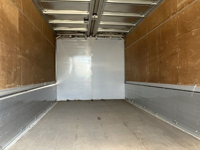 2005 Isuzu Elf アルミウイング auction photo 20