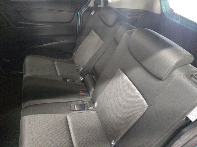 2021 Toyota Sienta Fanbase G auction photo 6