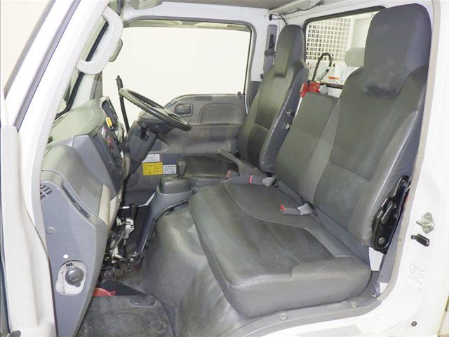 2010 Isuzu Elf dump auction photo 8