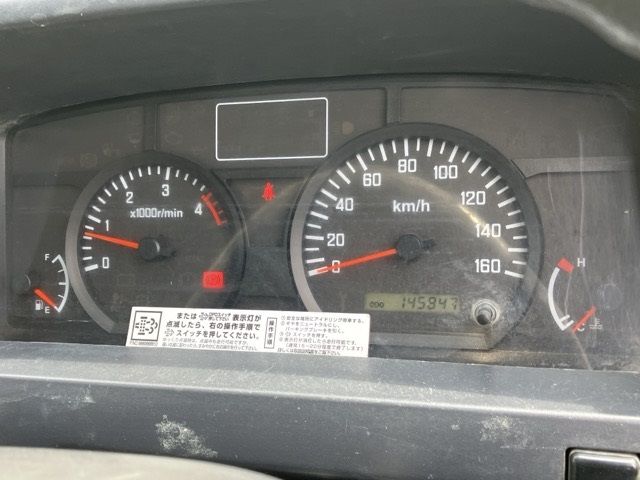 2012 Isuzu Elf dump auction photo 7