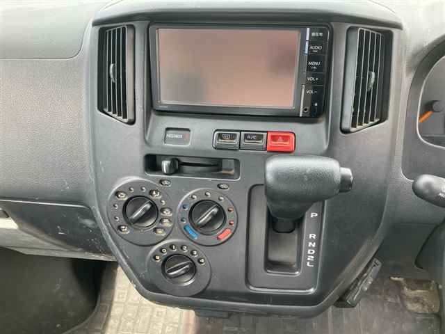 2015 Toyota LiteAce Van DX auction photo 6