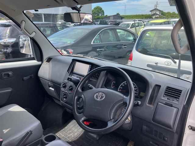 2015 Toyota LiteAce Van DX auction photo 3