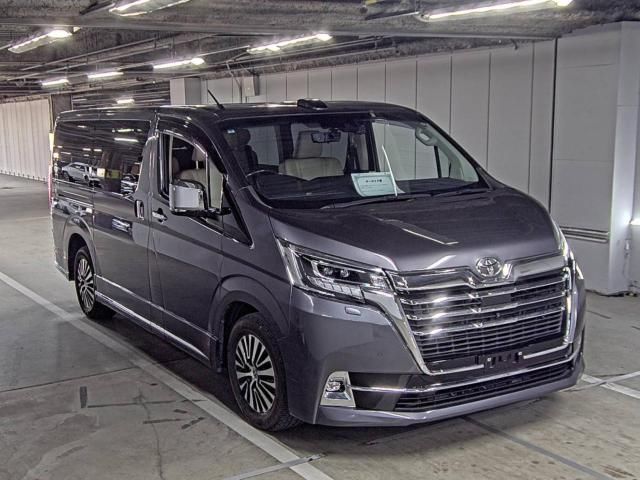 2021 Toyota グランエース プレミアム Japan auction vehicle