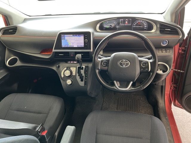 2017 Toyota Sienta G auction photo 5