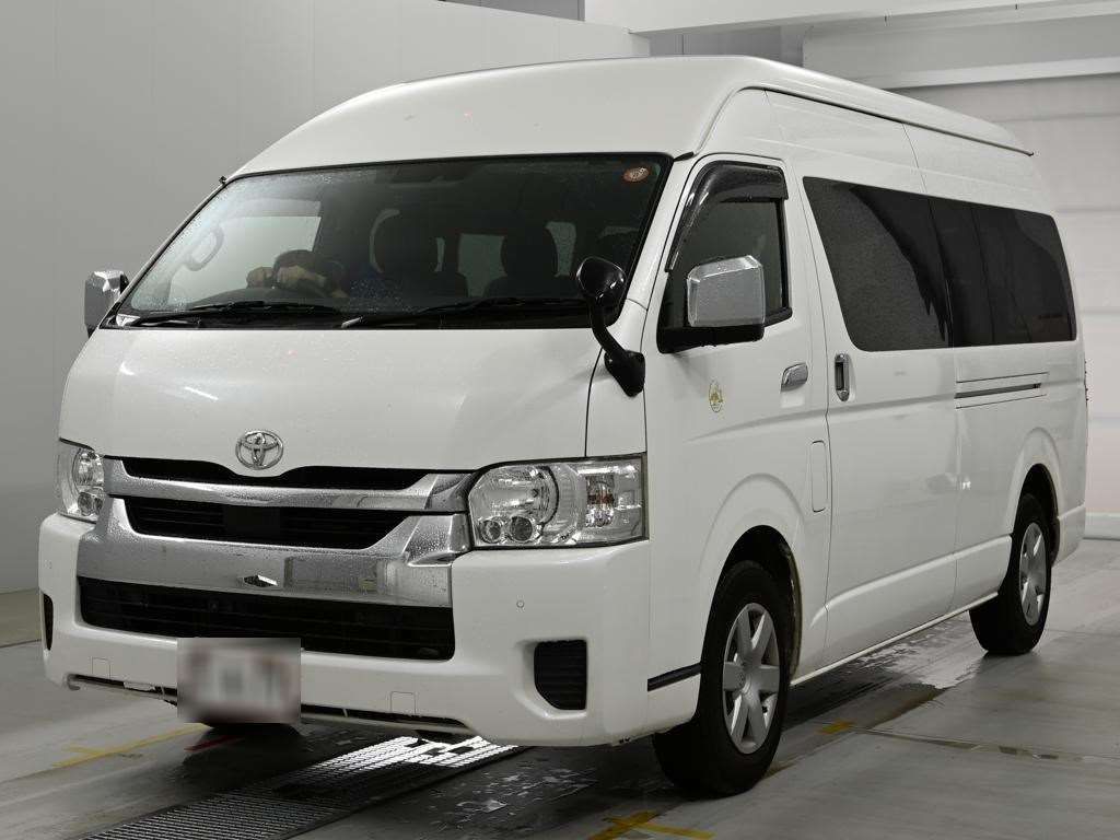 Japan Auction Vehicles 14 2021 Toyota Hiace グランドキャビン auction photo