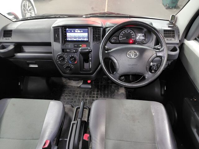 2021 Toyota TownAce Van GL auction photo 3
