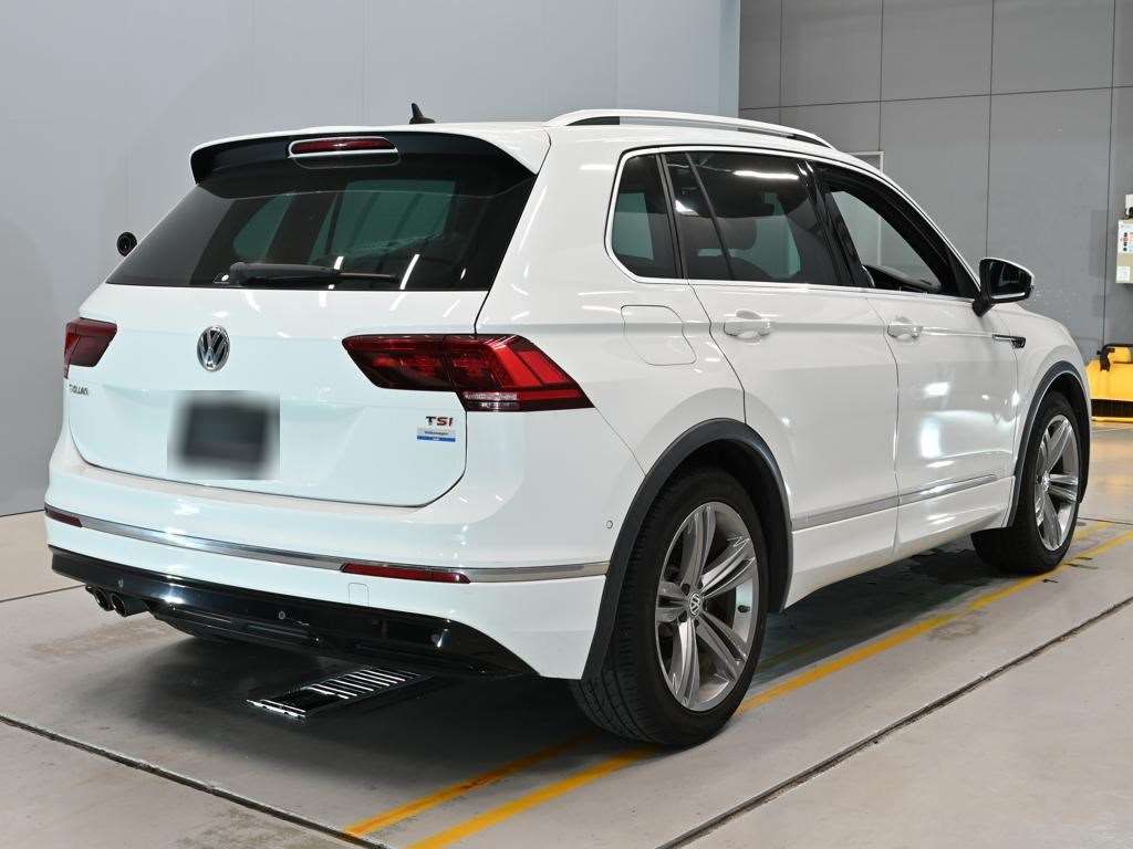 2017 Volkswagen VW ティグアン TSI Rライン auction photo 2