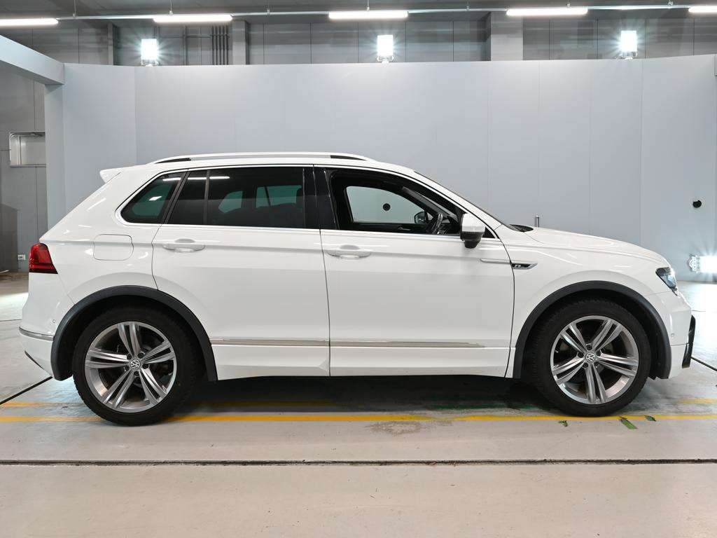 2017 Volkswagen VW ティグアン TSI Rライン auction photo 3