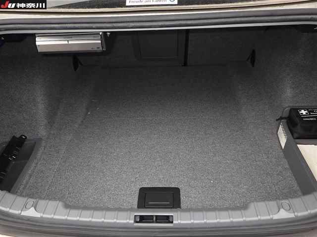 2005 BMW BMW3シリーズ 320i auction photo 10