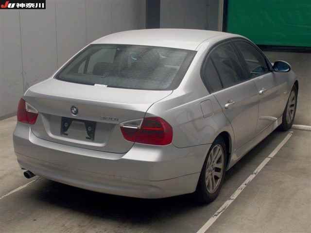 2005 BMW BMW3シリーズ 320i auction photo 5