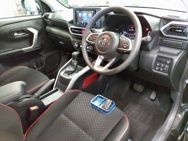 2025 Toyota Raize G 4WD auction photo 3