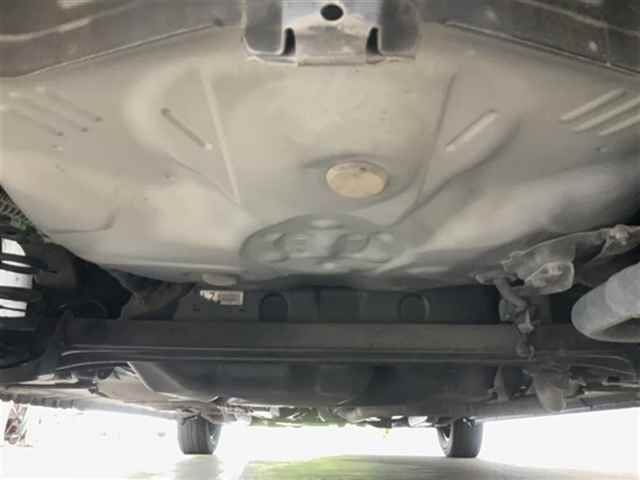 2013 Toyota Spade auction photo 4