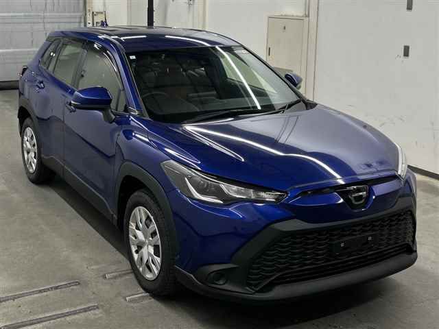 2023 Toyota Corolla Cross G Japan auction vehicle