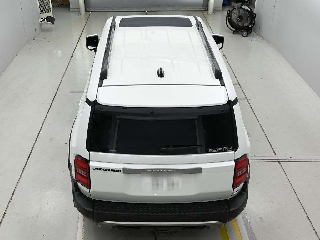 2025 Toyota Land Cruiser 250 VX 4WD auction photo 8