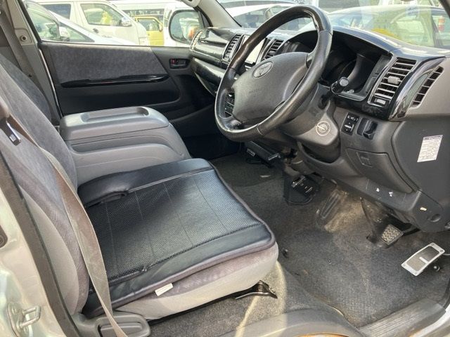2004 Toyota Hiace バン スーパーGL auction photo 8