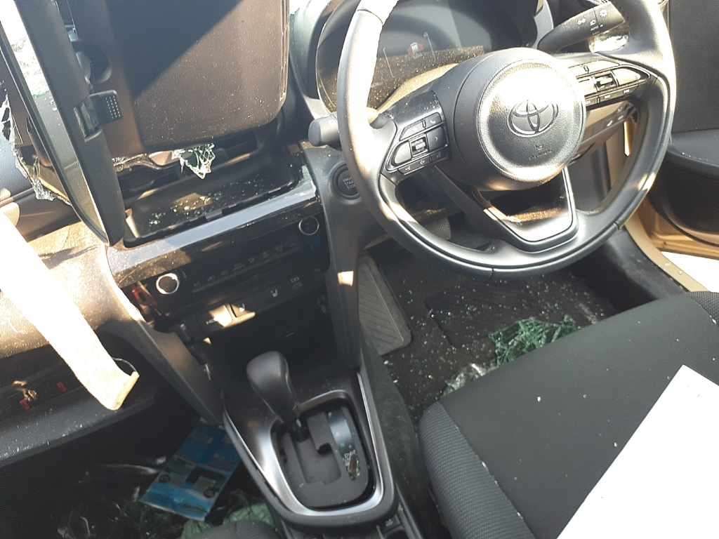 2025 Toyota Yaris Cross G auction photo 10