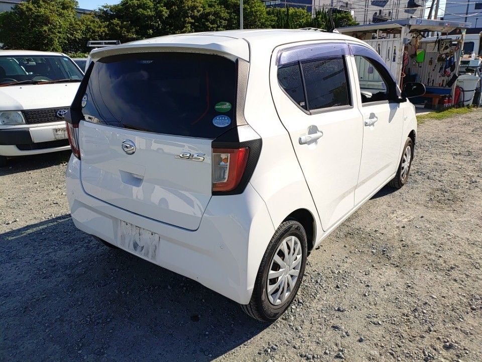 2020 Daihatsu Mira e:S auction photo 2