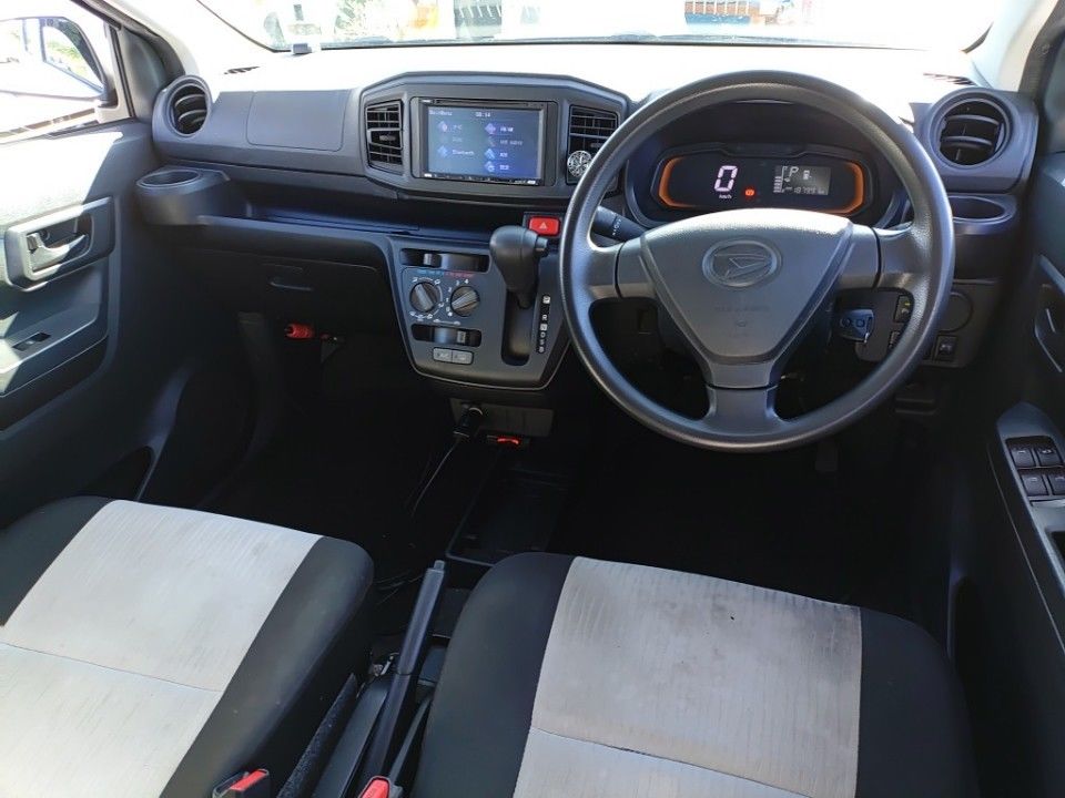 2020 Daihatsu Mira e:S auction photo 3