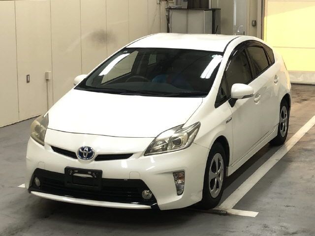 2013 Toyota Prius S auction photo 3