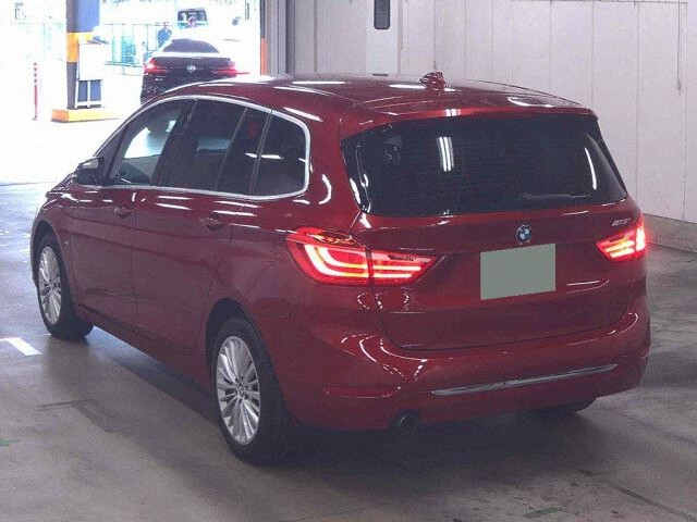 2018 BMW 2 Series 218Iグランツアラグ auction photo 2
