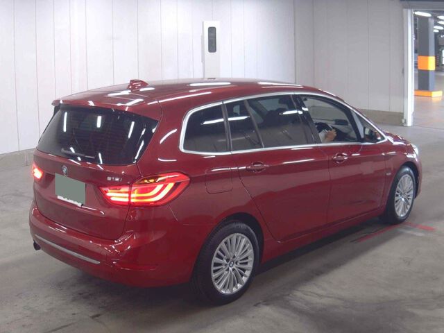 2018 BMW 2 Series 218Iグランツアラグ auction photo 5