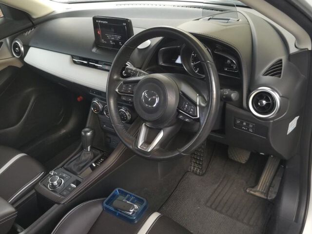 2018 Mazda CX-3 XD Exclusive Mods auction photo 3