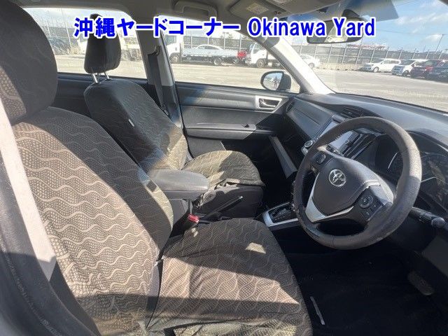 2014 Toyota Corolla Axio G auction photo 6