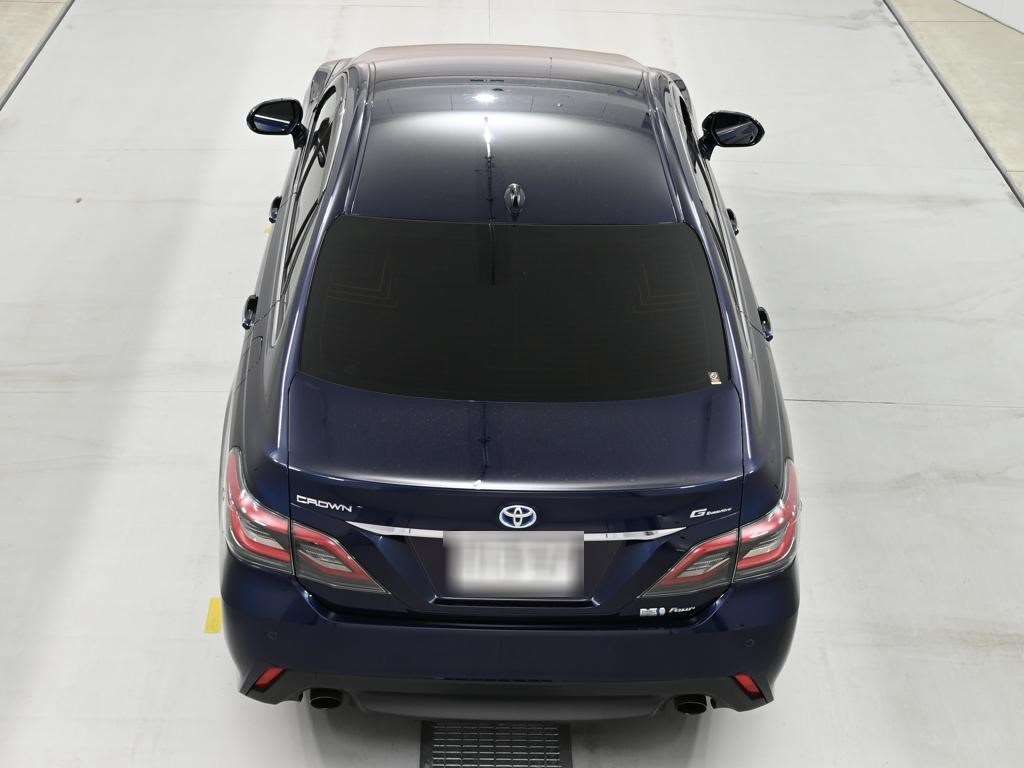 2021 Toyota Crown G-Executive Four 4WD auction photo 8