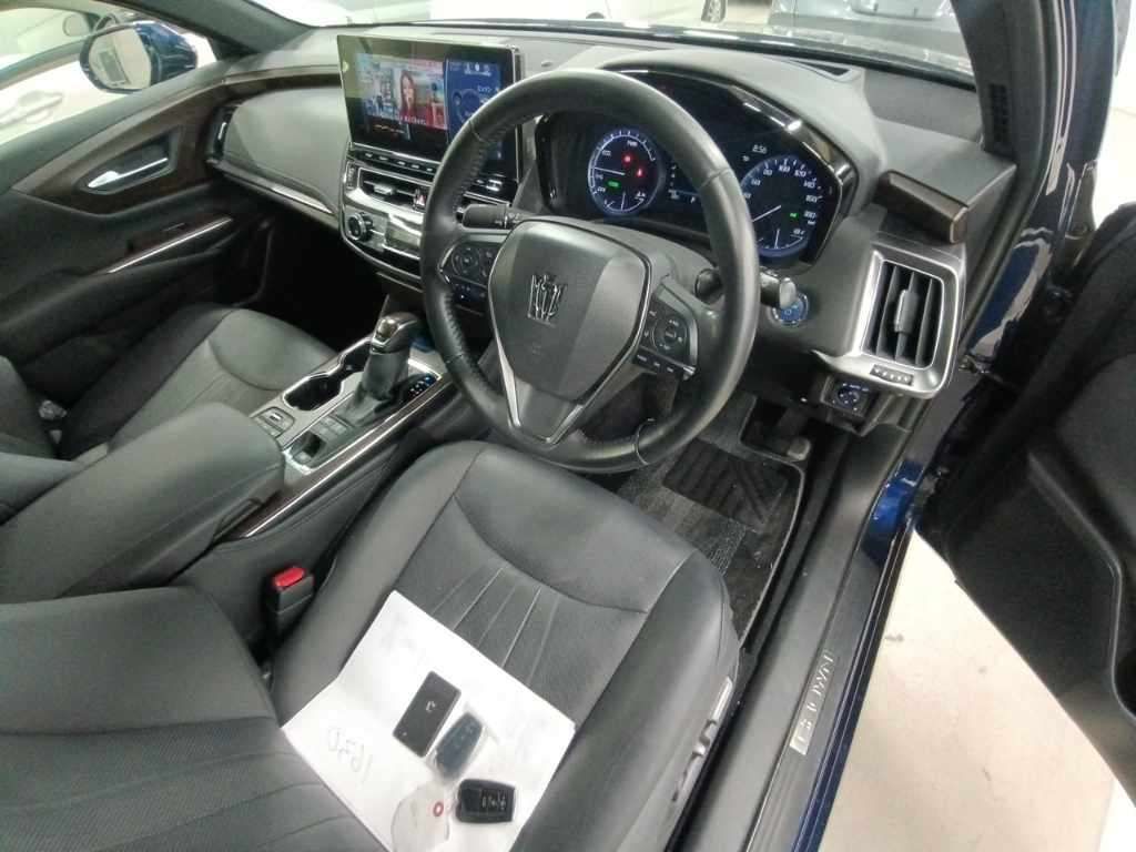 2021 Toyota Crown G-Executive Four 4WD auction photo 9