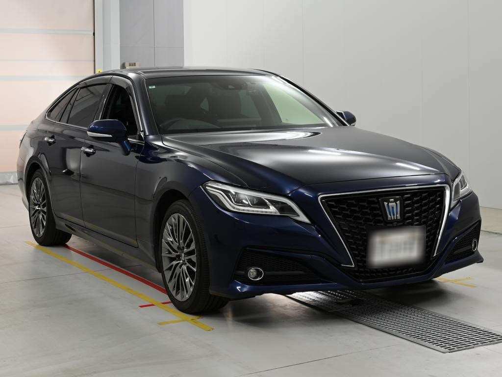 2021 Toyota Crown G-Executive Four 4WD auction photo 5