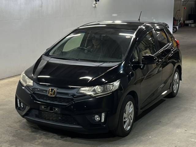 2016 Honda Fit 13G S Package Japan auction vehicle
