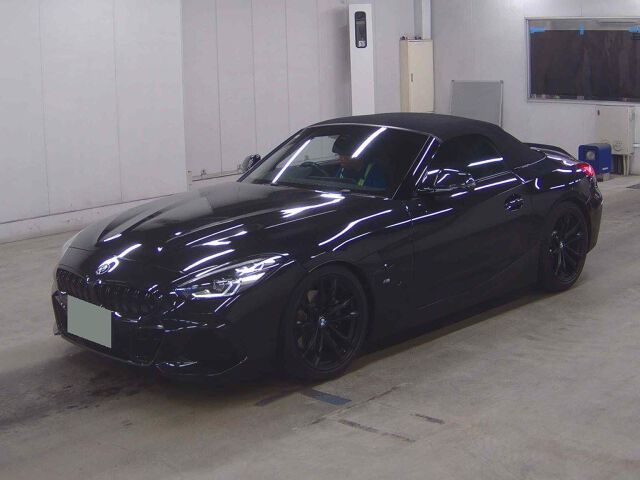 2019 BMW Z4 SDRIVE20IMスポ auction photo 4