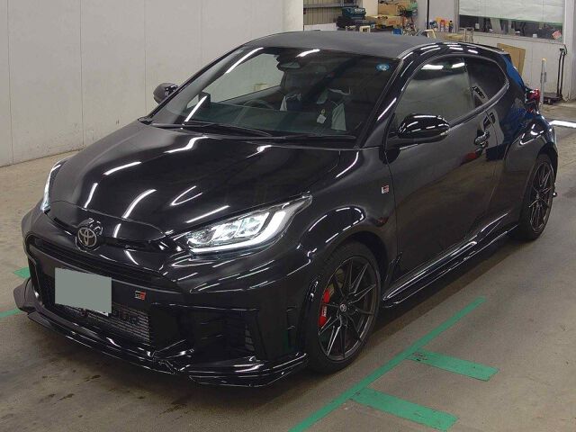 2025 Toyota GR Yaris RZハイパフォーマンス 4WD auction photo 4