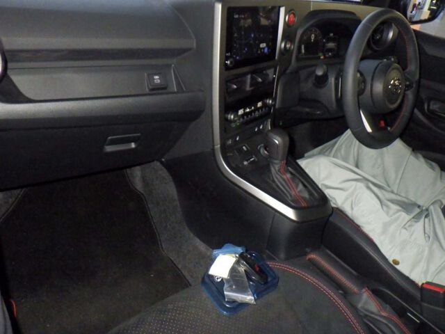 2025 Toyota GR Yaris RZハイパフォーマンス 4WD auction photo 3