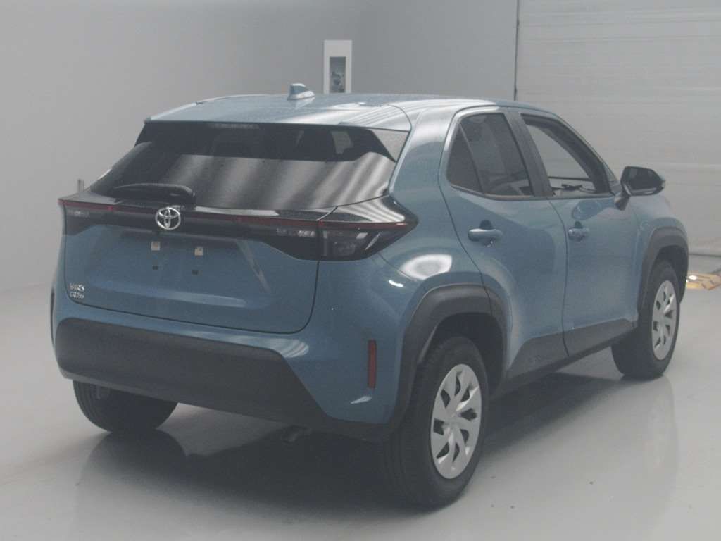 2023 Toyota Yaris Cross X auction photo 2