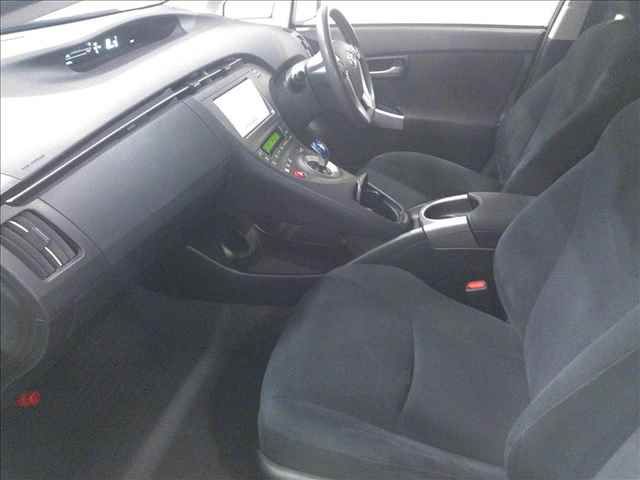 2014 Toyota Prius S auction photo 3
