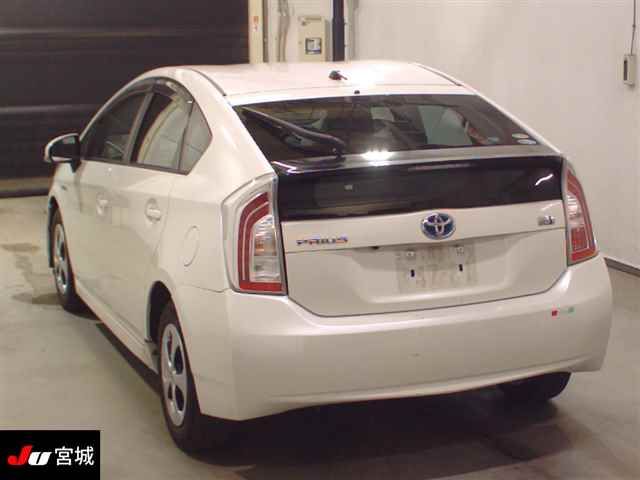 2014 Toyota Prius S auction photo 2