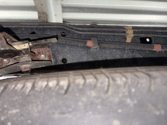 1991 Toyota Hiace ヒラ auction photo 12