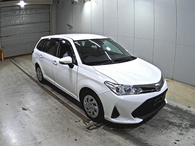 2021 Toyota Corolla Fielder EX Japan auction vehicle