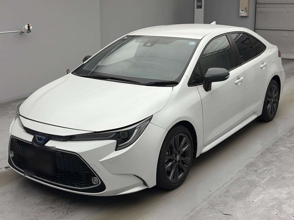 2022 Toyota Corolla Hybrid Double By Japan auction vehicle
