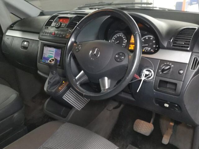 2013 Mercedes-Benz V-Class V350 トレンド auction photo 3